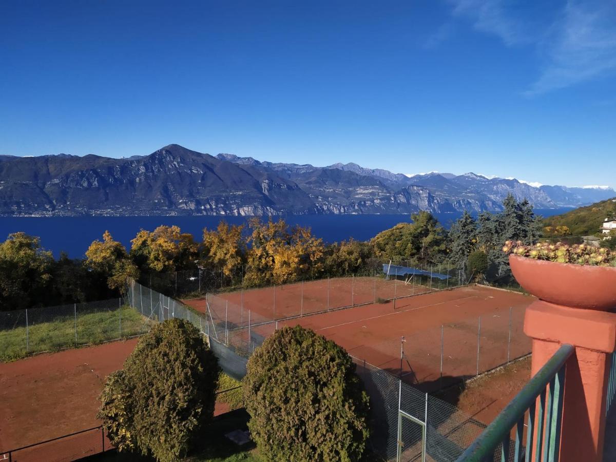 Park Hotel Jolanda San Zeno di Montagna Exterior foto